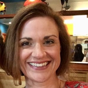 Meet your Posher, Nikole